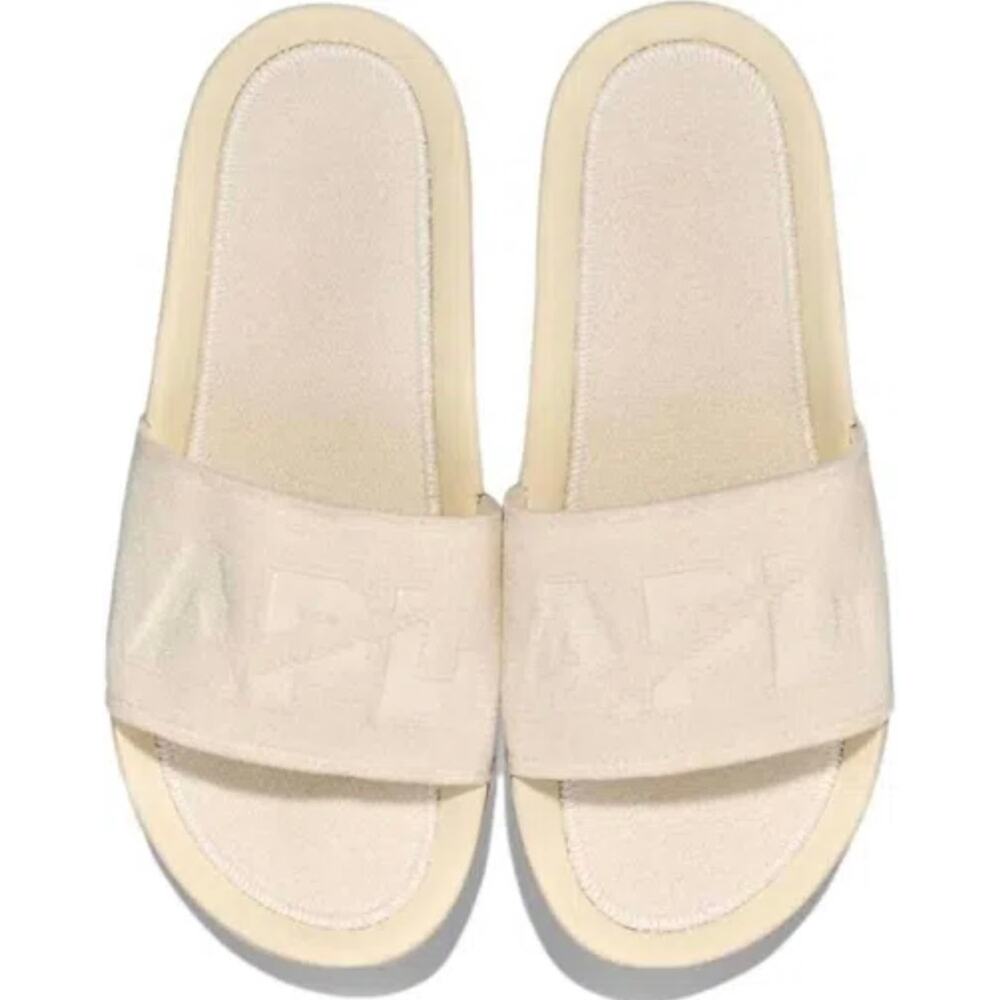 New Women’s APL techloom velvet slides sandals pristine size 8